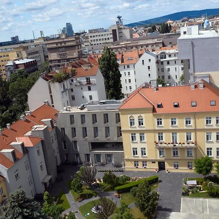 Centrum Salvator Hotel Bratislava Exterior photo