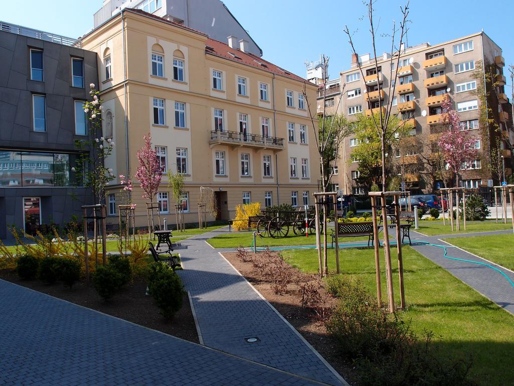 Centrum Salvator Hotel Bratislava Exterior photo